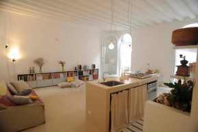  Rialto apartment canal view  Венеция